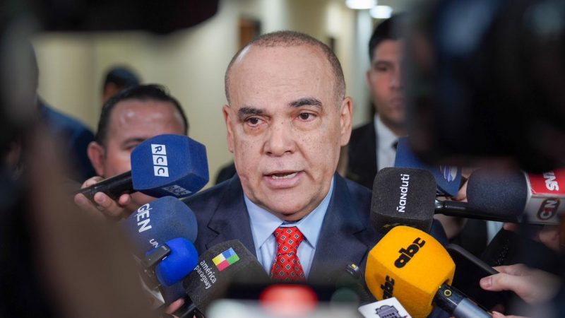 «Bachi» Núñez le recuerda a Mario Abdo que HC lo hizo presidente y salvó de dos juicios políticos