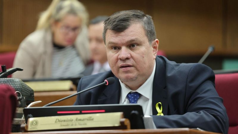 Dionisio se desmarca: “No me arrastren en esta cloaca” y dispara contra la oposición mediática