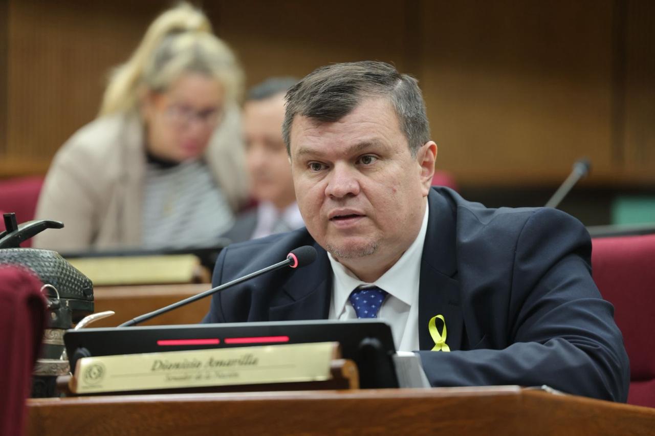 Dionisio se desmarca: “No me arrastren en esta cloaca” y dispara contra la oposición mediática