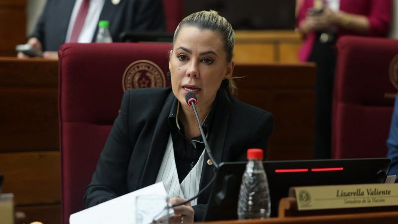 Cartismo judicializa el debate: Lizarella Valiente busca silenciar críticas con querella
