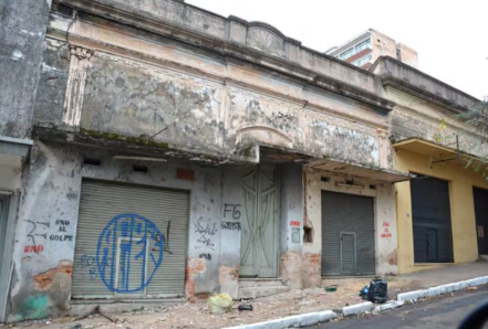 Bello responde críticas: “Asunción va a cambiar con US$ 105 millones”