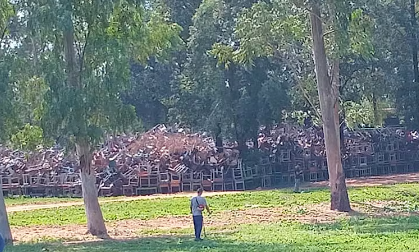 ¿Aulas o depósitos militares? MEC retira 24.808 pupitres olvidados en cuarteles