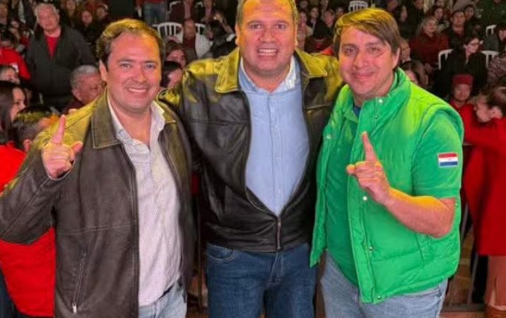 Precandidato insulta a joven: “Chamacoco” como respuesta a crítica