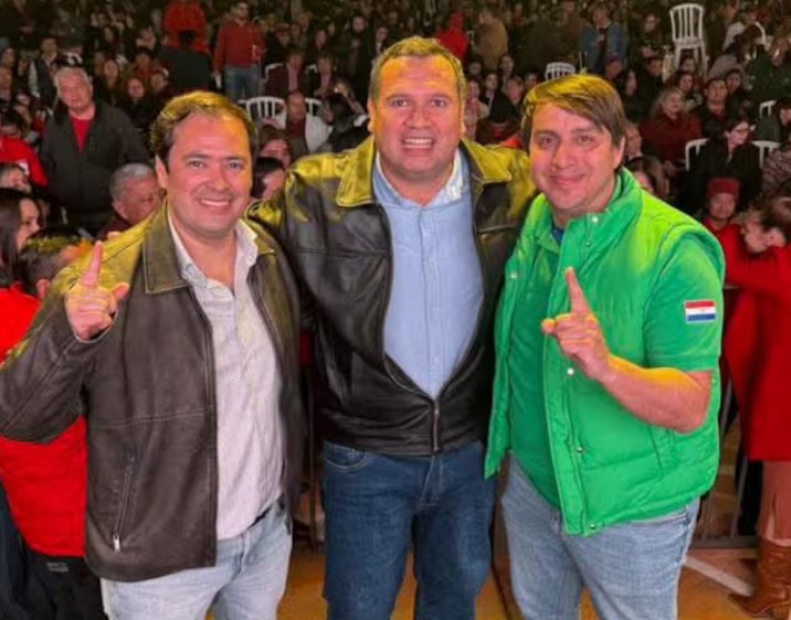 Precandidato insulta a joven: “Chamacoco” como respuesta a crítica