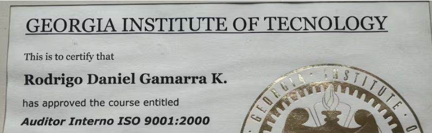 Título trucho con sello made in USA: diputado Gamarra bajo sospecha por universidad fantasma