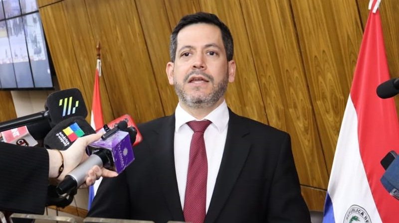 Choferes frenan la huelga de transporte luego de mediación política en Diputados