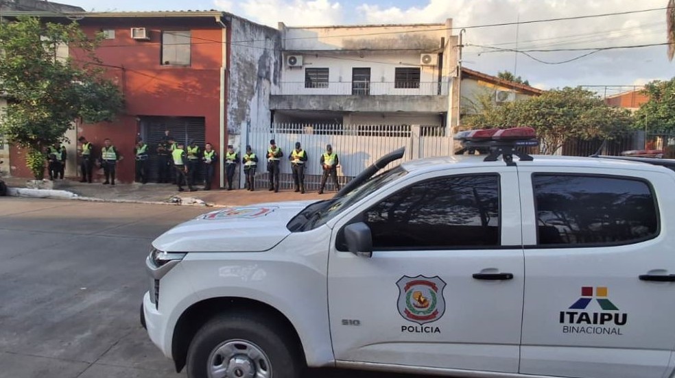 Dinero, audios y patrulleras: «Yamy Nal» se atrinchera con 15 policías