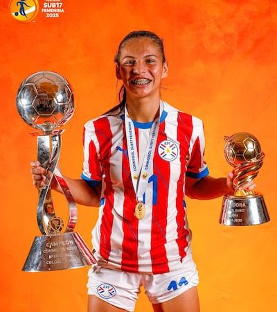 Claudia Martínez, orgullo paraguayo en la gala del Balón de Oro