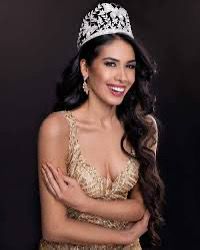 ¡En Exclusiva! Yanina Gómez recibe la corona de Miss Universe Paraguay 202