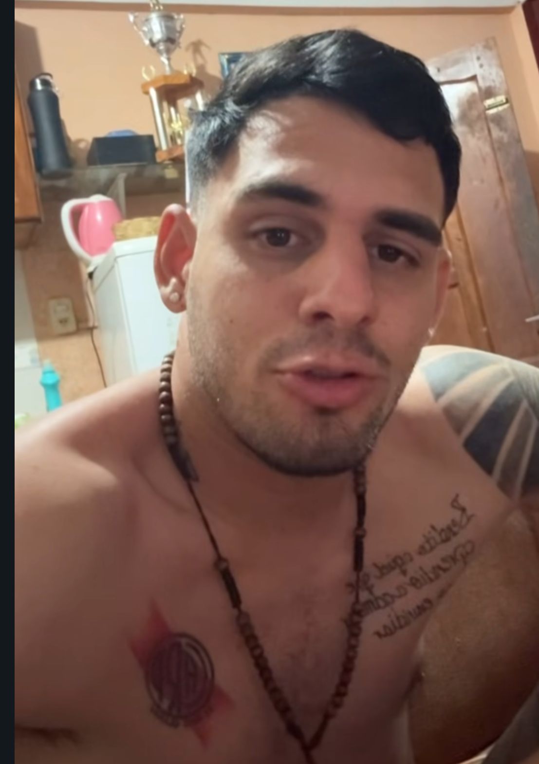 TERROR EN ENCARNACIÓN | El influencer Rodrigo Colman denuncia brutal ataque con machetes