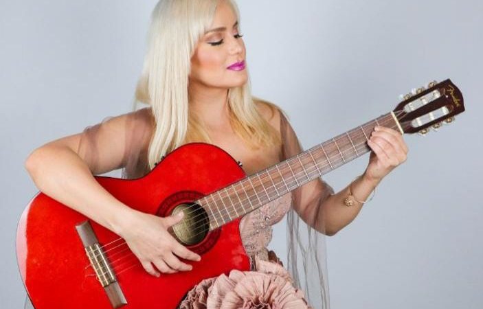 Berna Barreto deslumbra con su nuevo tributo musical