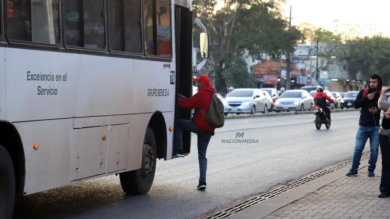 Chóferes anuncian paro de transporte en rechazo a garantía de movilidad