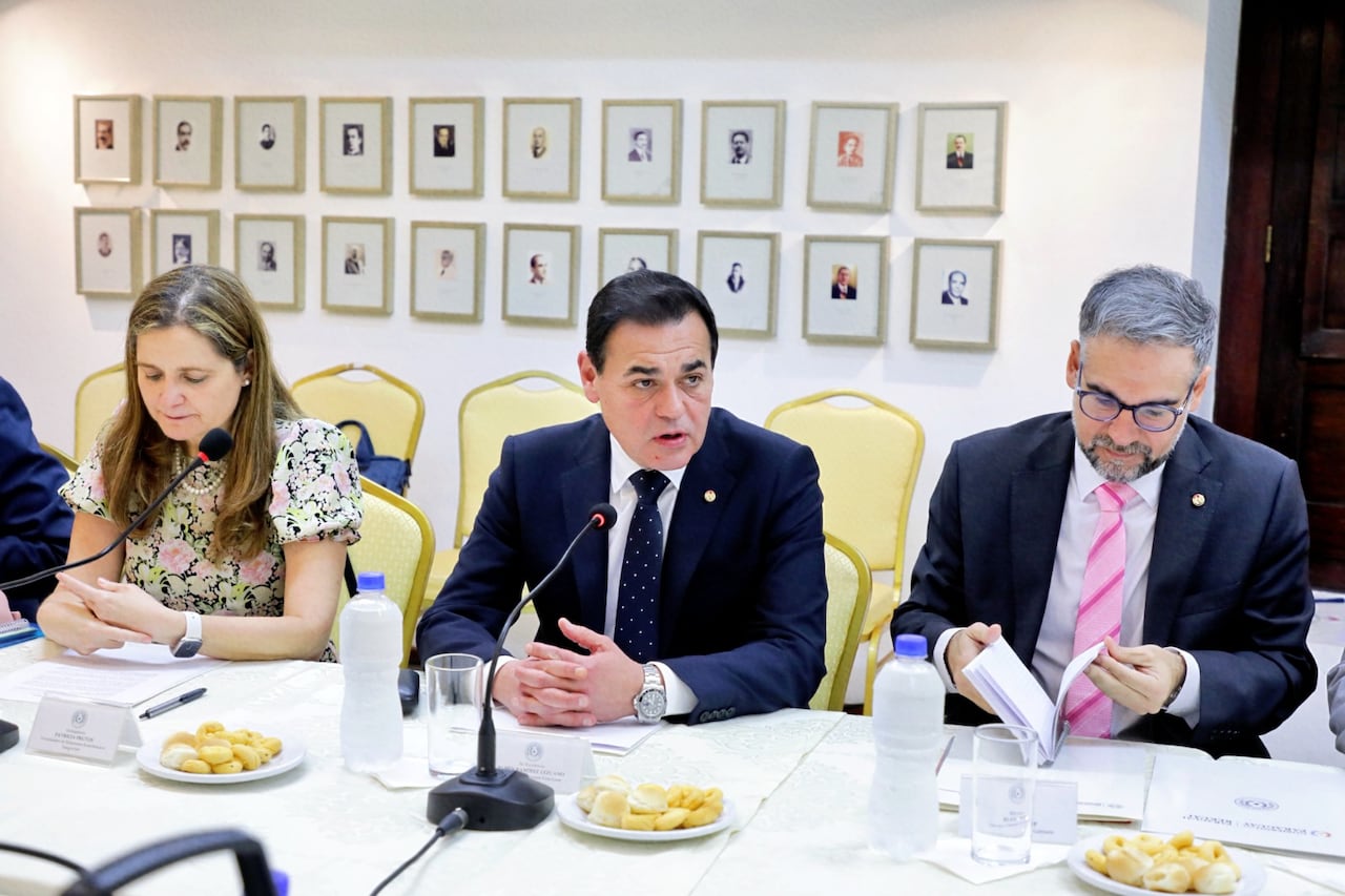 Peaje en la hidrovía: acuerdan reunión técnica e incluirán al sector privado