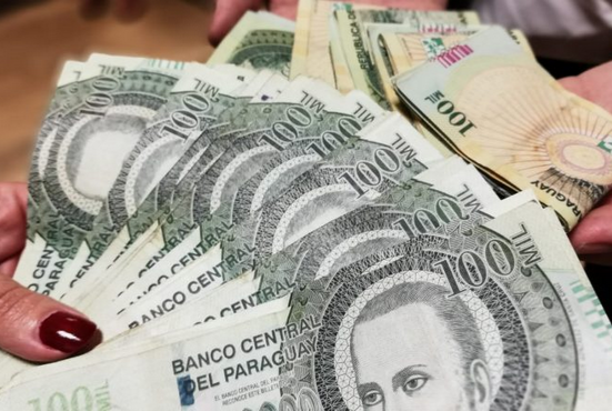 Salario mínimo en Paraguay pierde poder adquisitivo frente a países vecinos