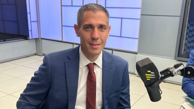 Viceministro niega que el MIC tenga intención de “monopolizar” la ANDE