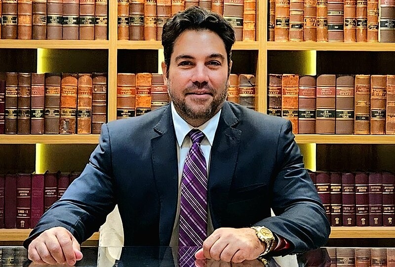 Abogado critica a fiscala que pidió sobreseer a Federico Mora en caso de abuso