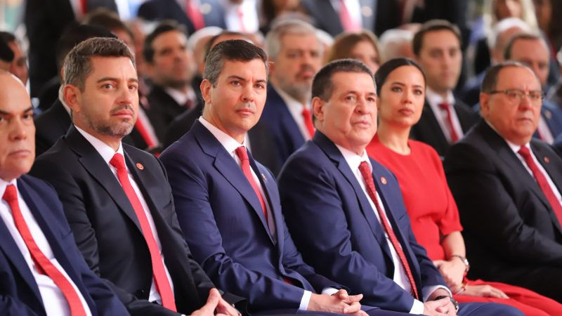 Peña se desmarca de Rivas y Nenecho, pero el Partido Colorado los blindó