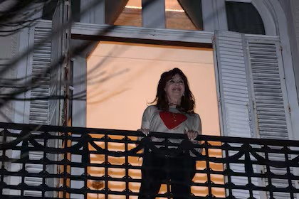 Cristina Kirchner en modo campaña: festejo y misil político contra Javier Milei