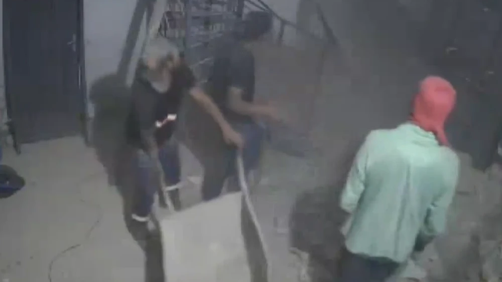 Joven trabajador muere aplastado durante obra de remodelación en el Mercado 4