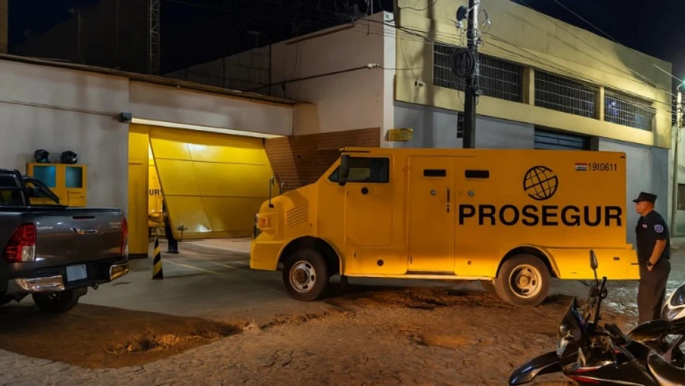 Grupo armado ataca convoy de caudales y se desata balacera en Alto Paraná