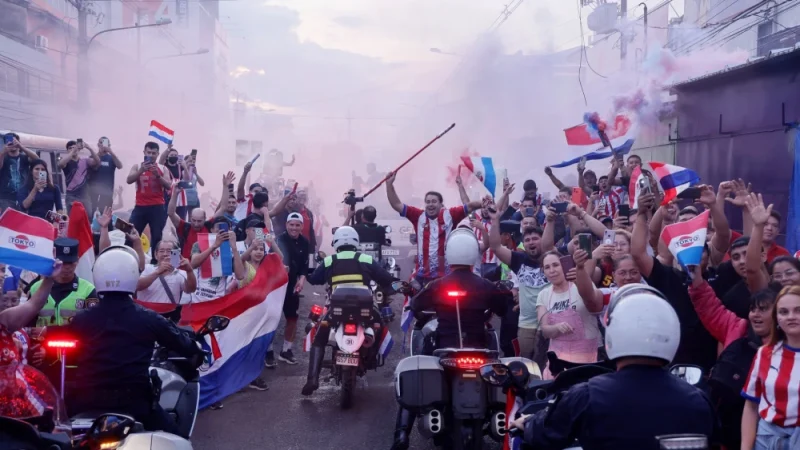 Clasificación de la Albirroja desata un fenómeno publicitario y económico