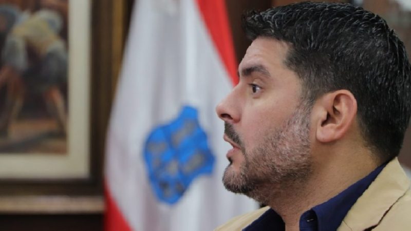 Octubre huele a juicio: Nenecho enfrentará a la justicia por el caso “detergente de oro”