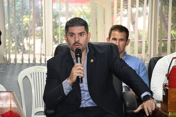 «Nenecho» financió tour VIP a Madrid con fondos públicos de los asuncenos