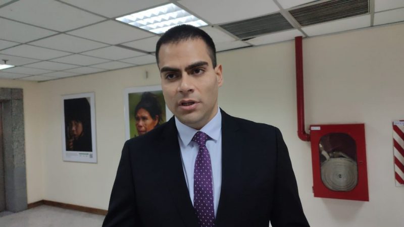 Fijan fechas de audiencia preliminar para Wilfrido Cáceres y su esposa