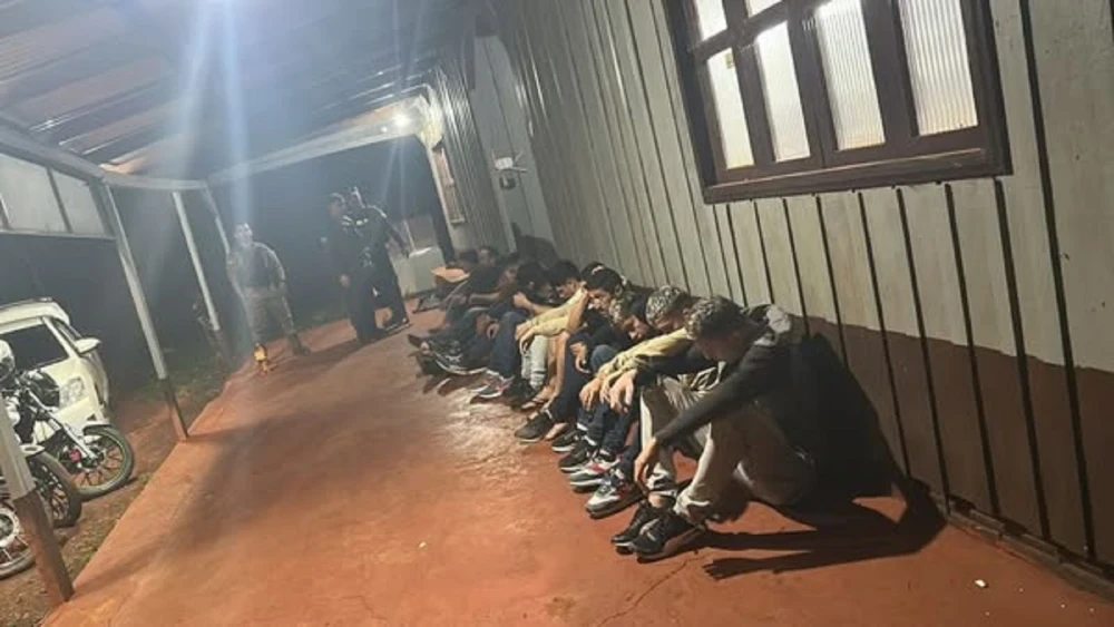 13 detenidos en Alto Paraná por presunta vinculación con estructura de ‘piratas del asfalto’