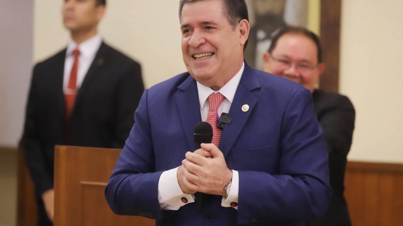 Cartes absuelto: juez cierra caso por lavado y enriquecimiento