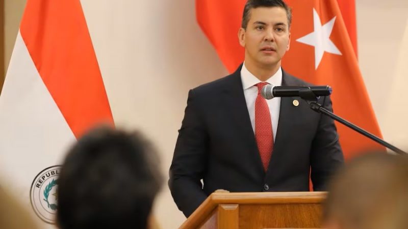 Contraloría acorrala a Peña con 27 pedidos de informes