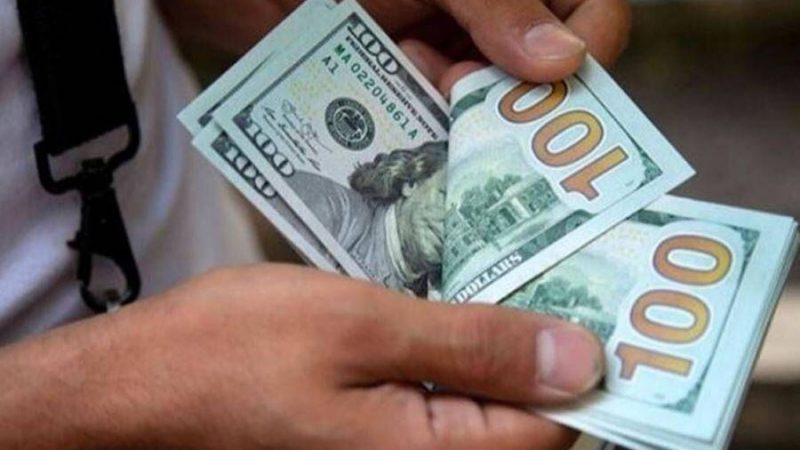 Dólar apunta a leve repunte: analistas prevén presión moderada en el tipo de cambio