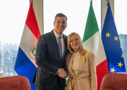 Peña no para: prepara su viaje número 53 mientras crecen las críticas internas