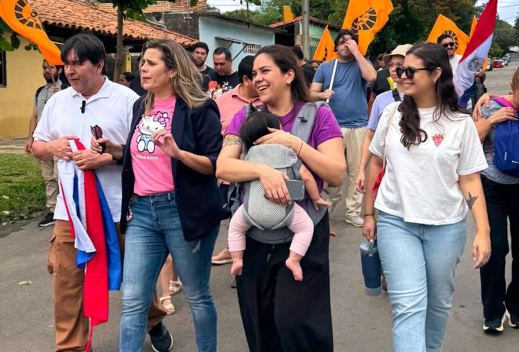 Ortega visitó Zeballos Cué y busca liderar la unidad opositora en Asunción