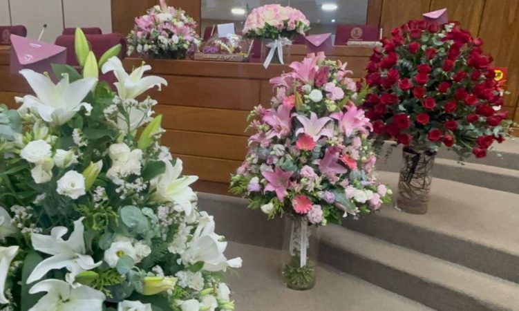 Millones en flores para Johana Vega reavivan debate sobre privilegios y ostentación en el Congreso