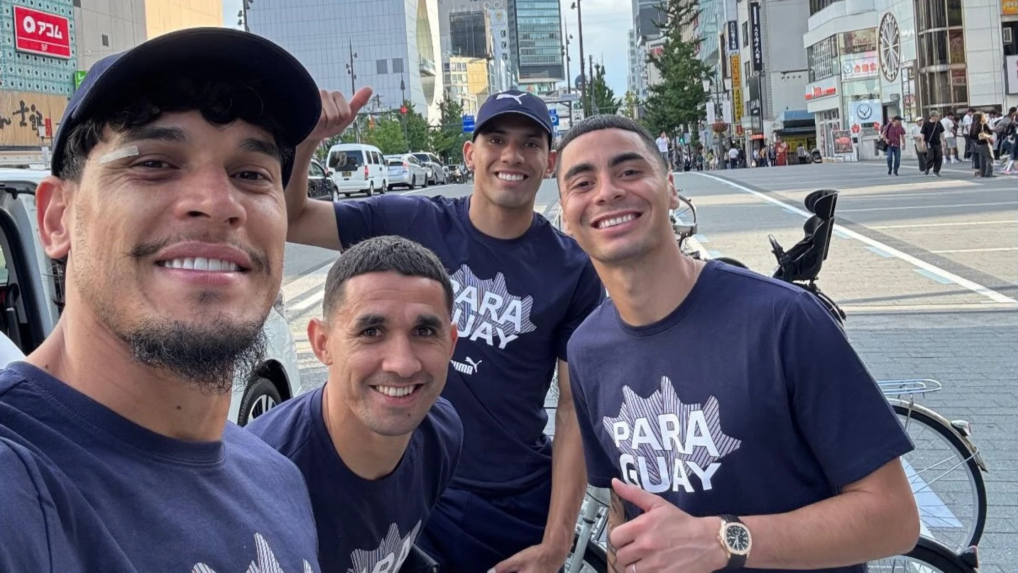 Segundo día de la Albirroja en Osaka