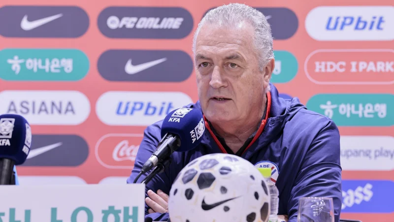 Alfaro prepara un once con sorpresas para enfrentar a Corea del Sur