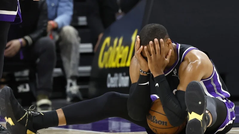 La NBA revisa sus políticas internas tras el arresto de dos figuras