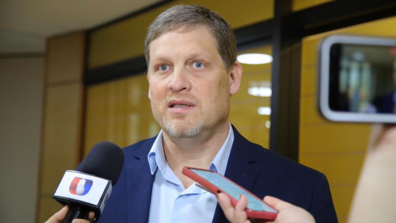 Chase desautoriza a Meza por postura pro-China: “Tiene que leer un poco más”