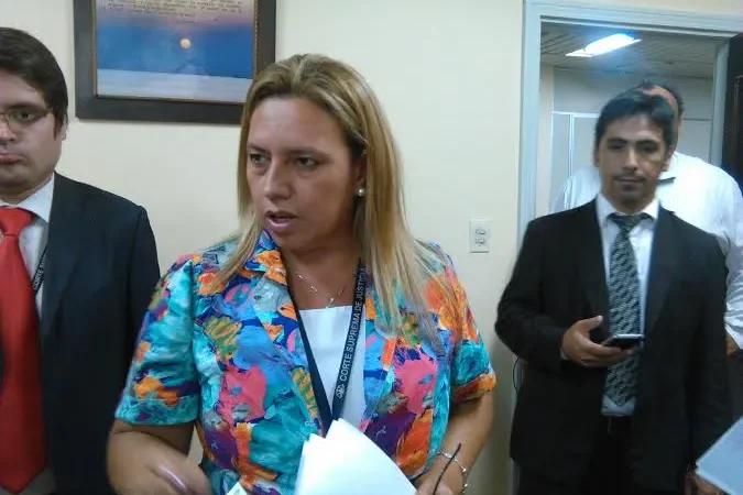 Funcionarios judiciales irán a huelga general desde el 10 de noviembre