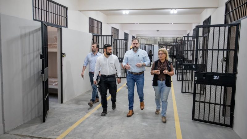 Reclusas generaron disturbios por falta de contacto con familiares