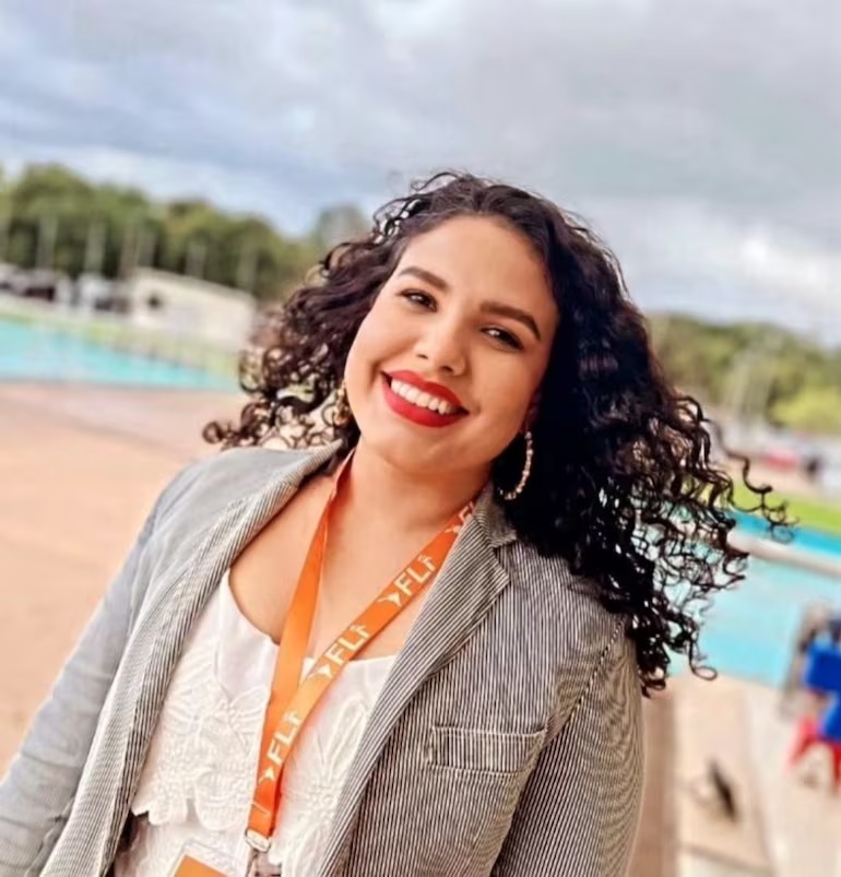 Docente murió a causa de un cable suelto y la Fiscalía busca identificar a los responsables