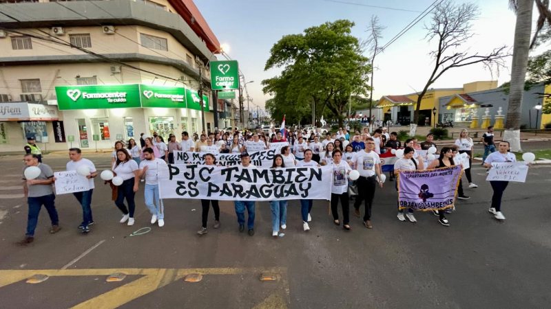 Pedro Juan Caballero se une en una marcha por la paz ante la creciente inseguridad