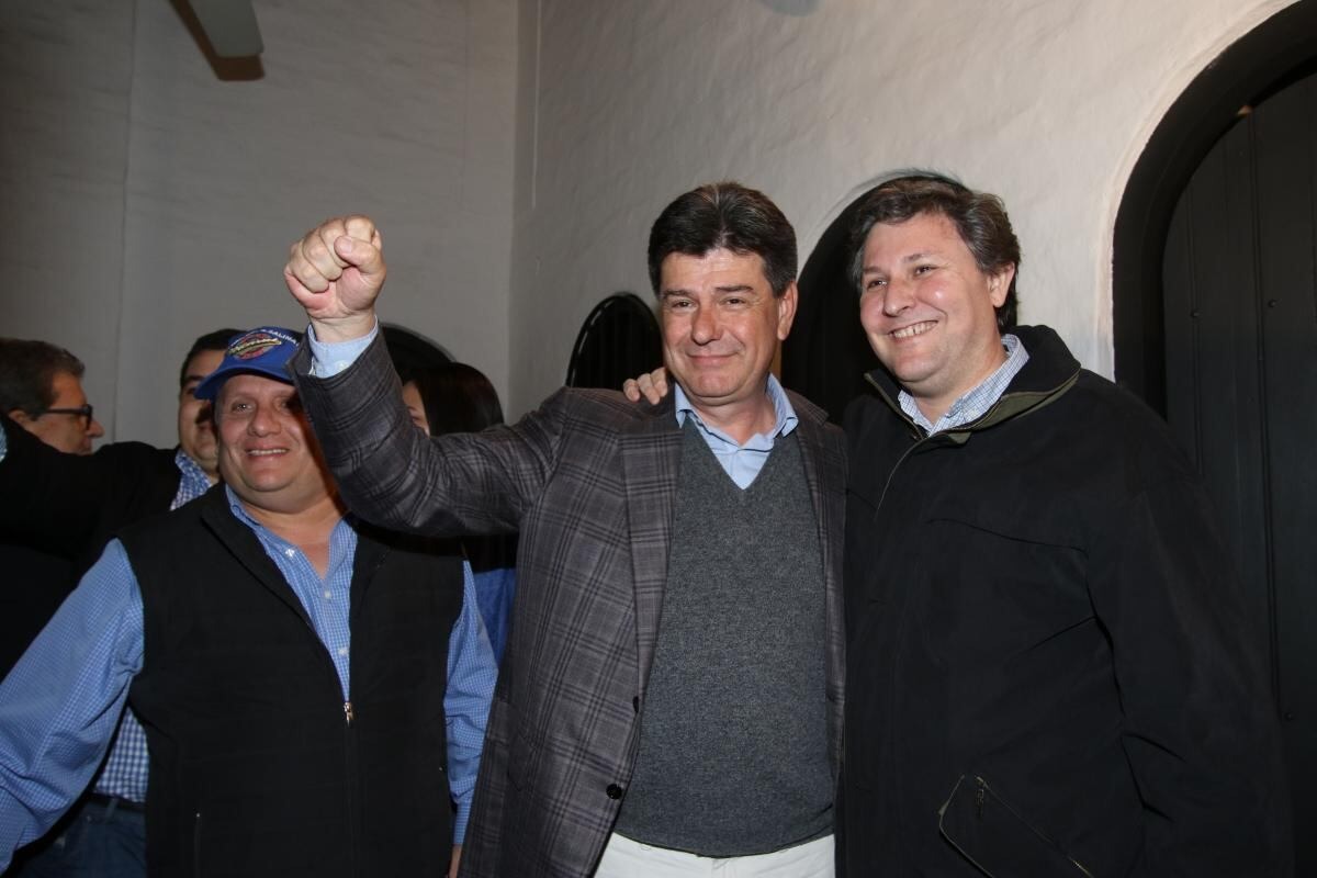 Efraín Alegre sigue activo en política, según Rafael Filizzola