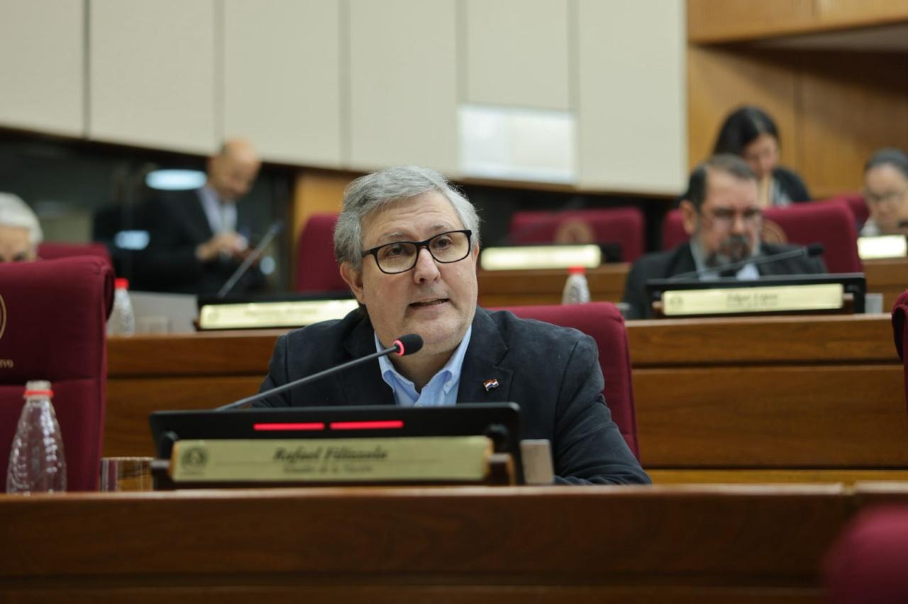 Senador Filizzola acusa a Fiscalía de encubrir caso Pecci