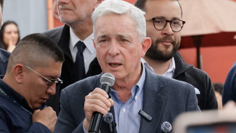 Uribe absuelto: Tribunal revoca condena y desarma caso por soborno y fraude