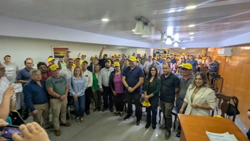 Chilavert cambia el arco por la intendencia: “Luque necesita romper el encierro político”