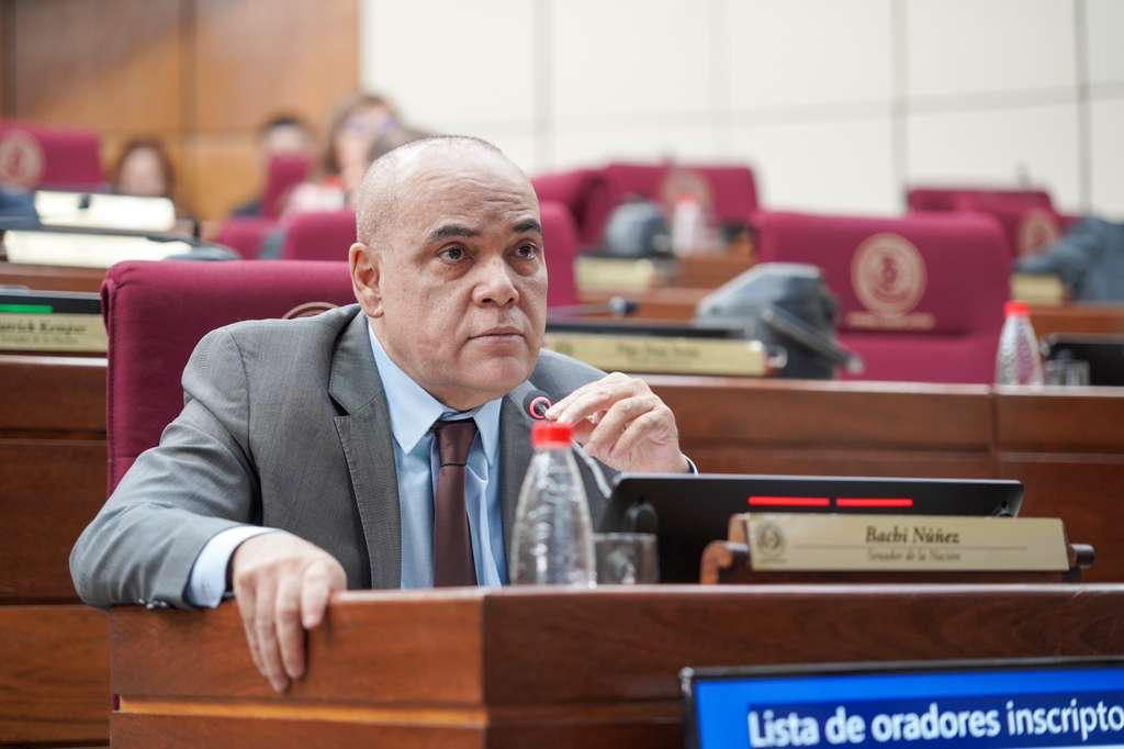 Congreso posterga ley de protección a periodistas mientras crecen las amenazas