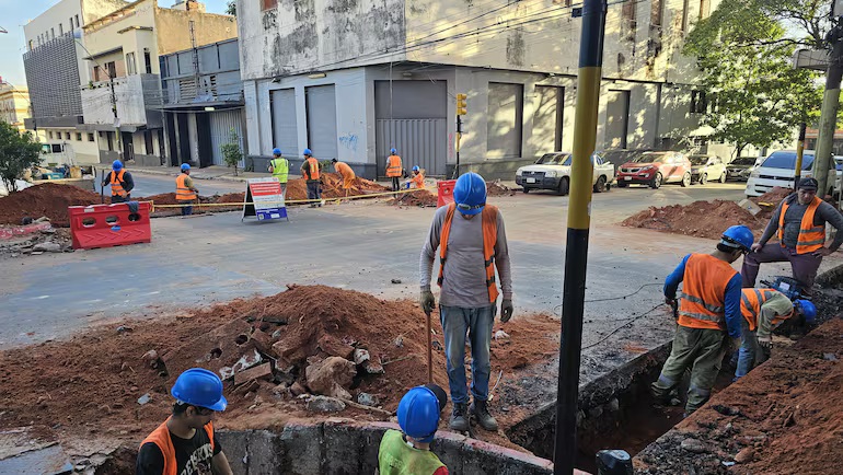 ANDE prepara con el MOPC proyecto para nuevo cableado subterráneo