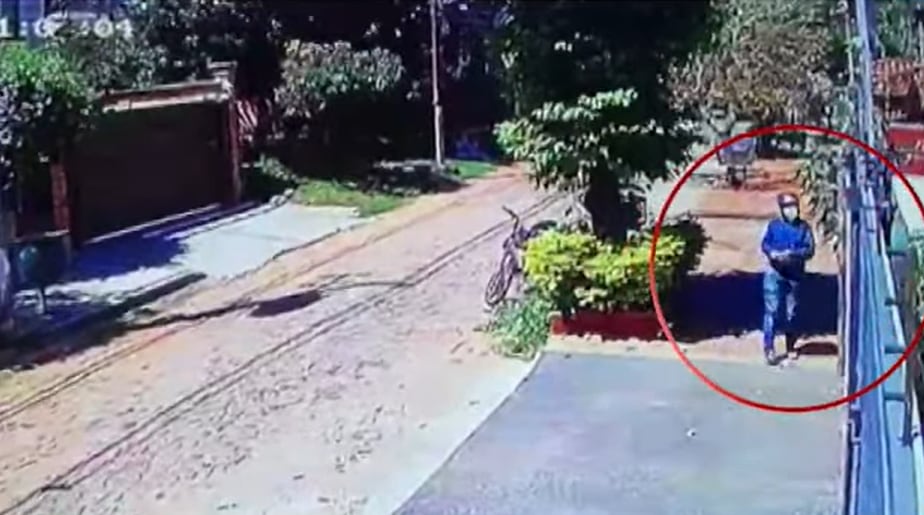 Detienen a la persona que habría arrojado bomba a la casa de un periodista